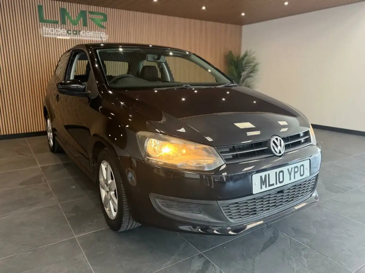 2010-volkswagen-polo-12-se-60ps-3d-big-2