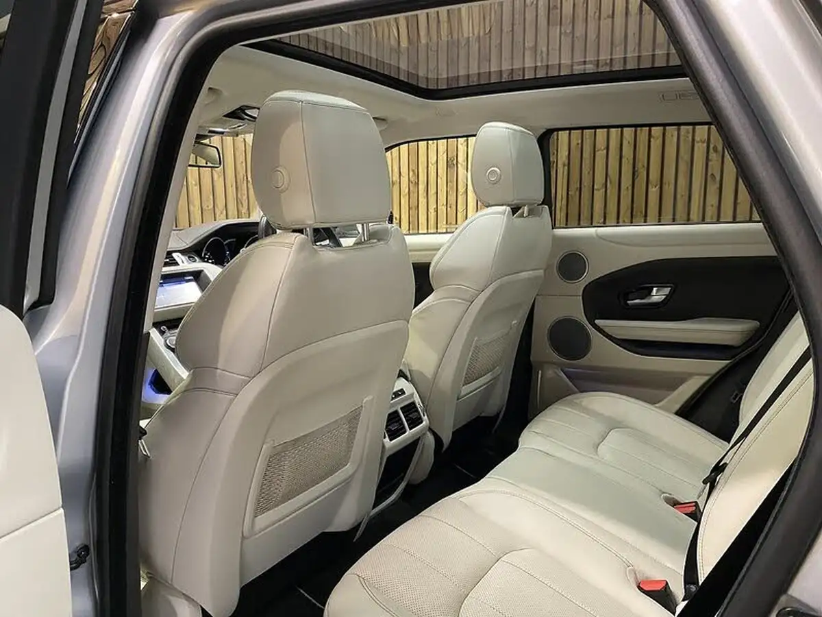 2018-land-rover-range-rover-evoque-20-si4-autobiography-hatchback-5d-big-69