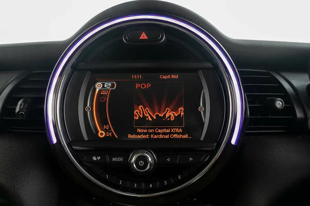 2016-mini-cooper-15td-cooper-d-ss-hatchback-3d-big-18