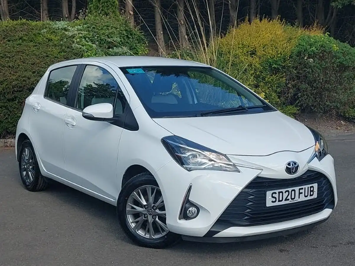 2020-toyota-yaris-10-vvt-i-icon-big-0