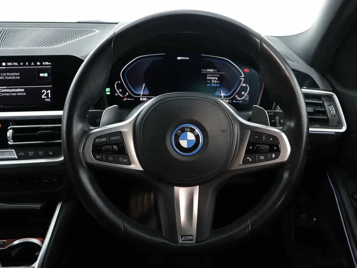 2021-bmw-3-series-20-330e-m-sport-touring-5d-big-16