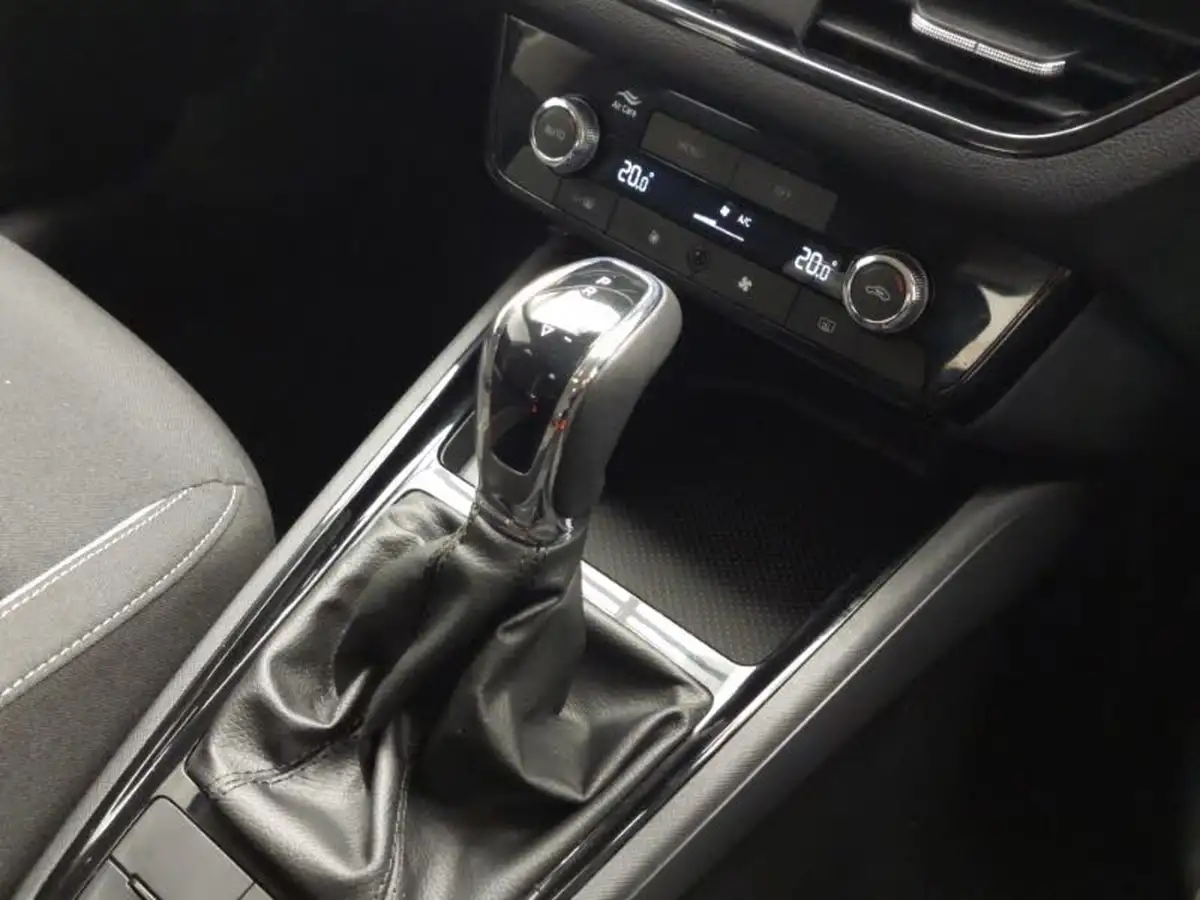 2024-skoda-kamiq-10-tsi-se-116ps-dsg-big-15