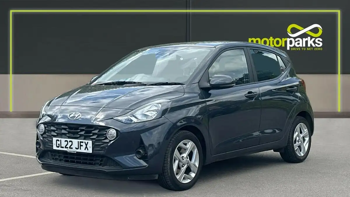 2022-hyundai-i10-12-se-connect-auto-big-6