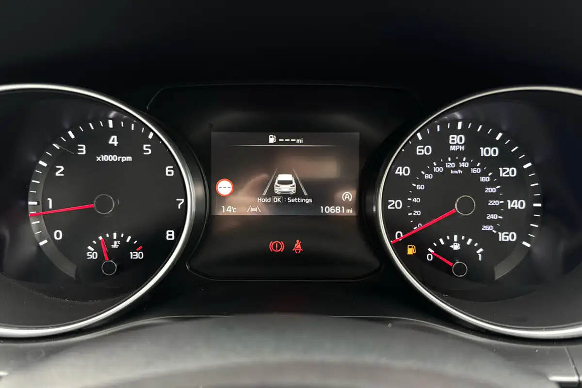 2024-kia-xceed-15-t-gdi-2-138bhp-big-13