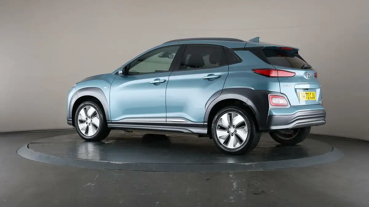 2020-hyundai-kona-e-premium-204ps-big-72