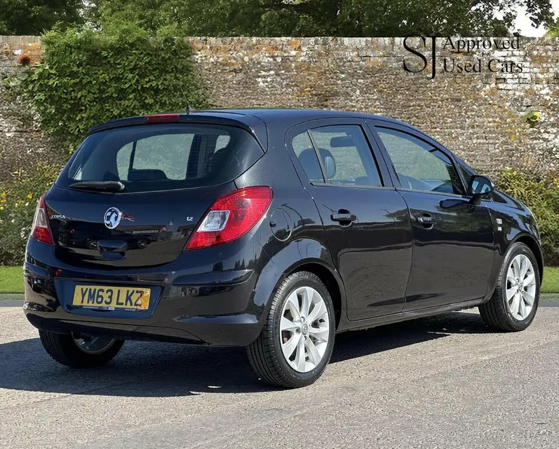 2014-vauxhall-corsa-12-excite-16v-vvt-85ps-ac-5d-big-4
