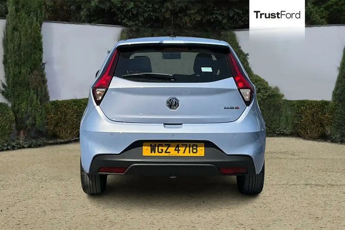 2022-mg-mg3-15-vti-tech-exclusive-nav-big-6