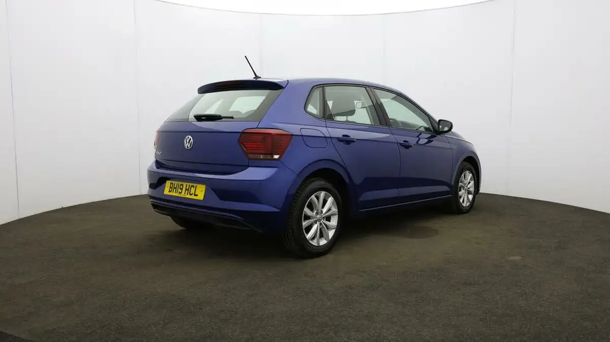 2019-volkswagen-polo-10-se-80ps-evo-big-59