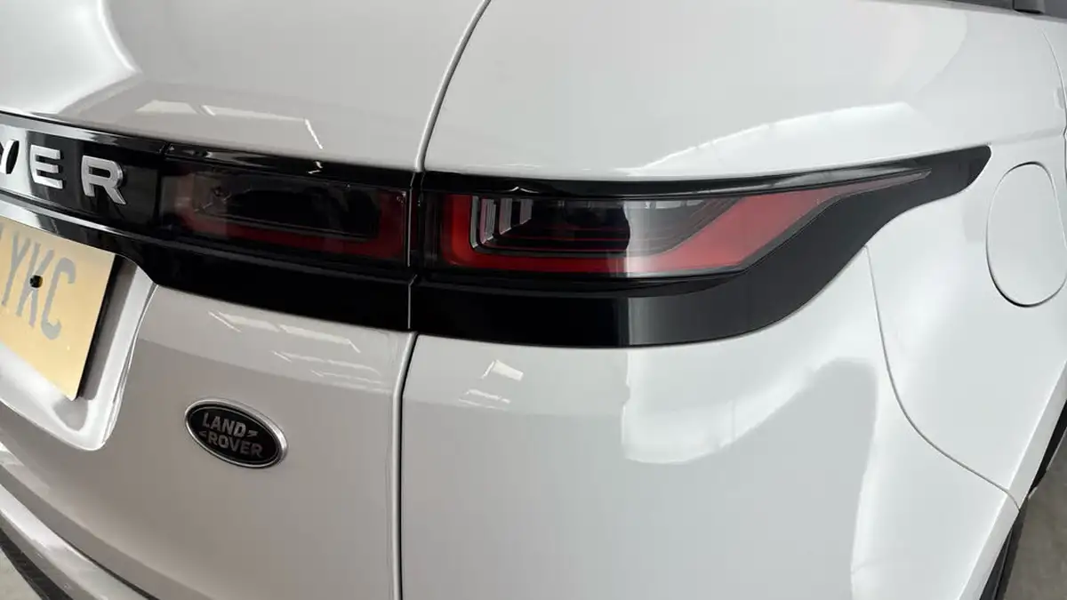 2021-land-rover-range-rover-evoque-20-d165-s-big-24