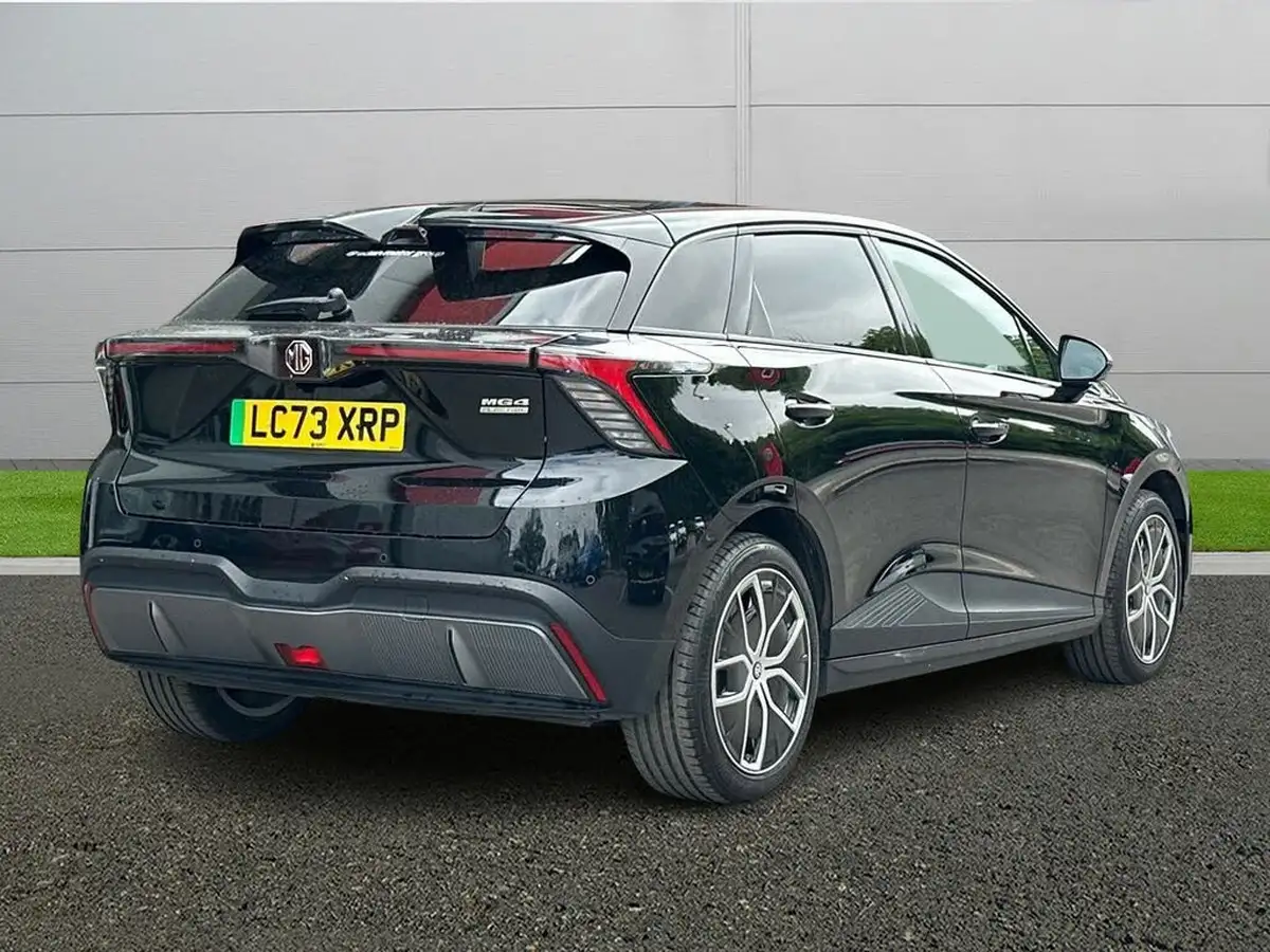 2023-mg-mg4-e-trophy-ev-203ps-long-big-6