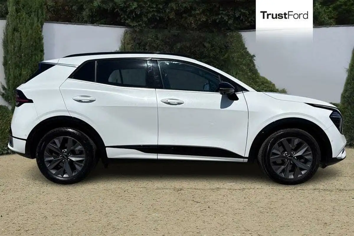 2022-kia-sportage-16-t-gdi-gt-line-s-226bhp-hev-1598cc-auto-big-2
