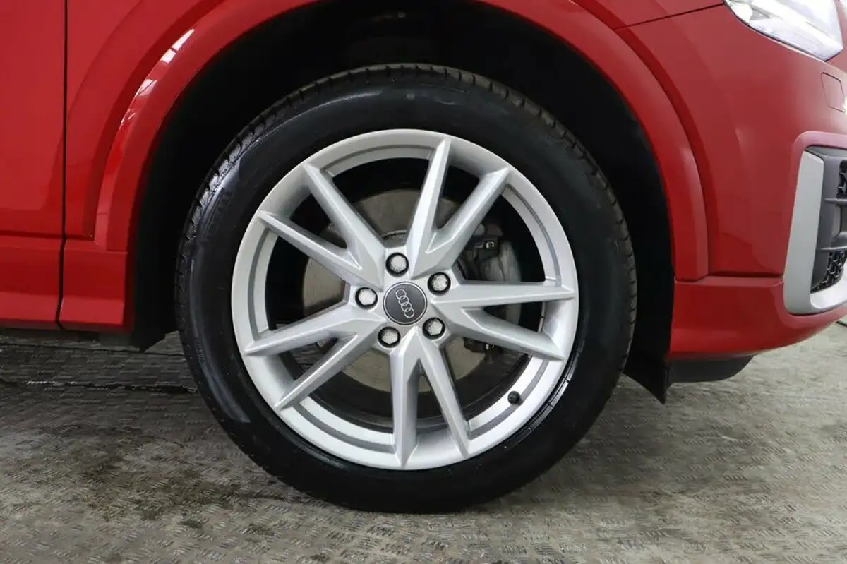 2018-audi-q2-16tdi-s-line-115ps-big-11