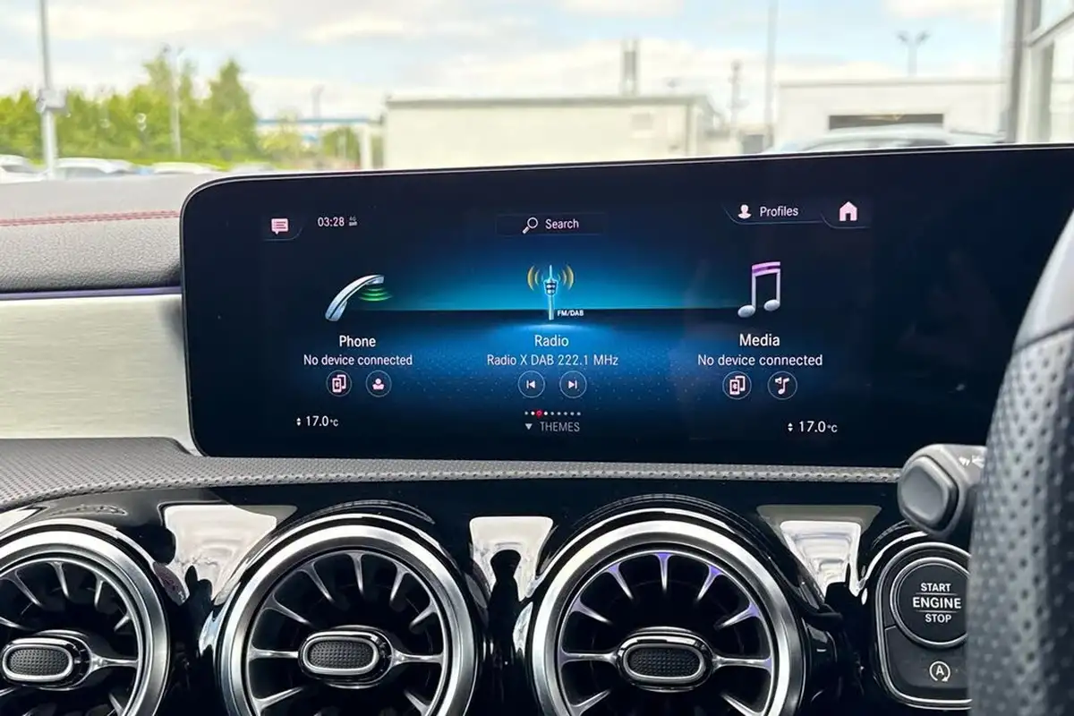 2023-mercedes-benz-cla-20d-cla-220d-amg-line-premium-plus-night-edition-coupe-4d-big-16
