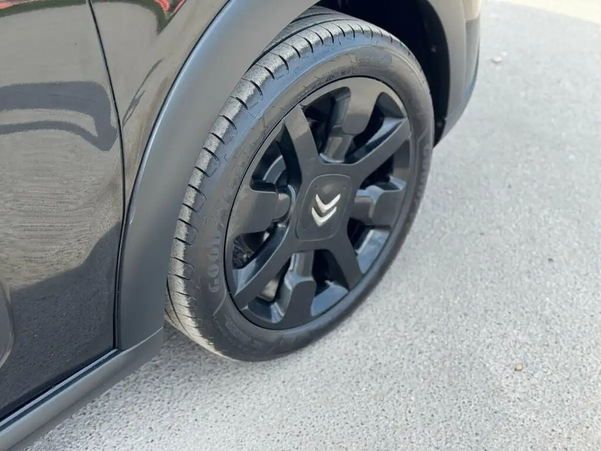2018-citroen-c3-12-puretech-flair-nav-edition-110ps-ss-big-13
