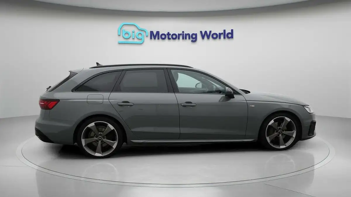 2021-audi-a4-avant-20-40-tfsi-black-edition-204ps-big-8