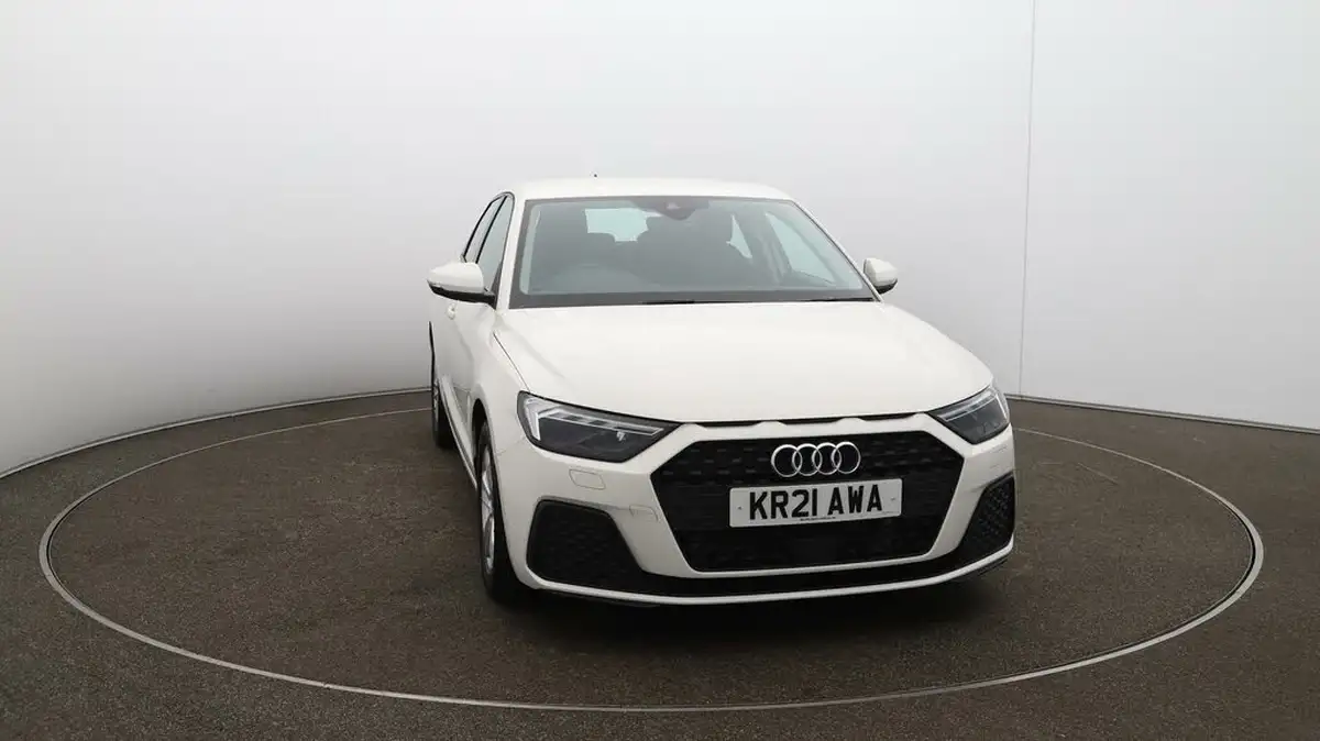 2021-audi-a1-10-30-tfsi-technik-110ps-big-32