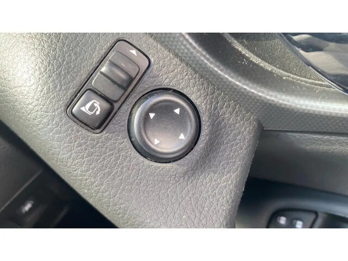 2019-nissan-qashqai-13-dig-t-n-connecta-160ps-big-30