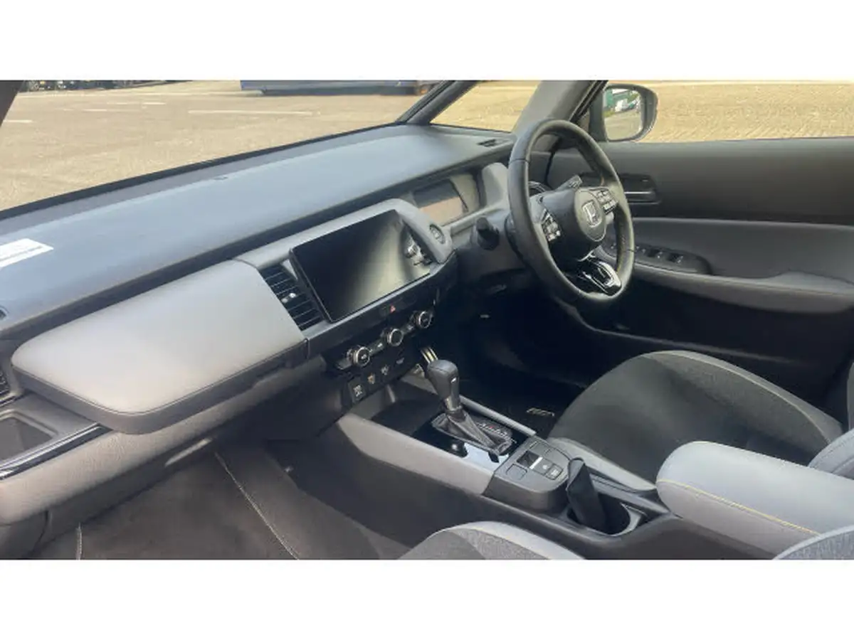 2025-honda-jazz-15-i-mmd-advance-sport-big-8