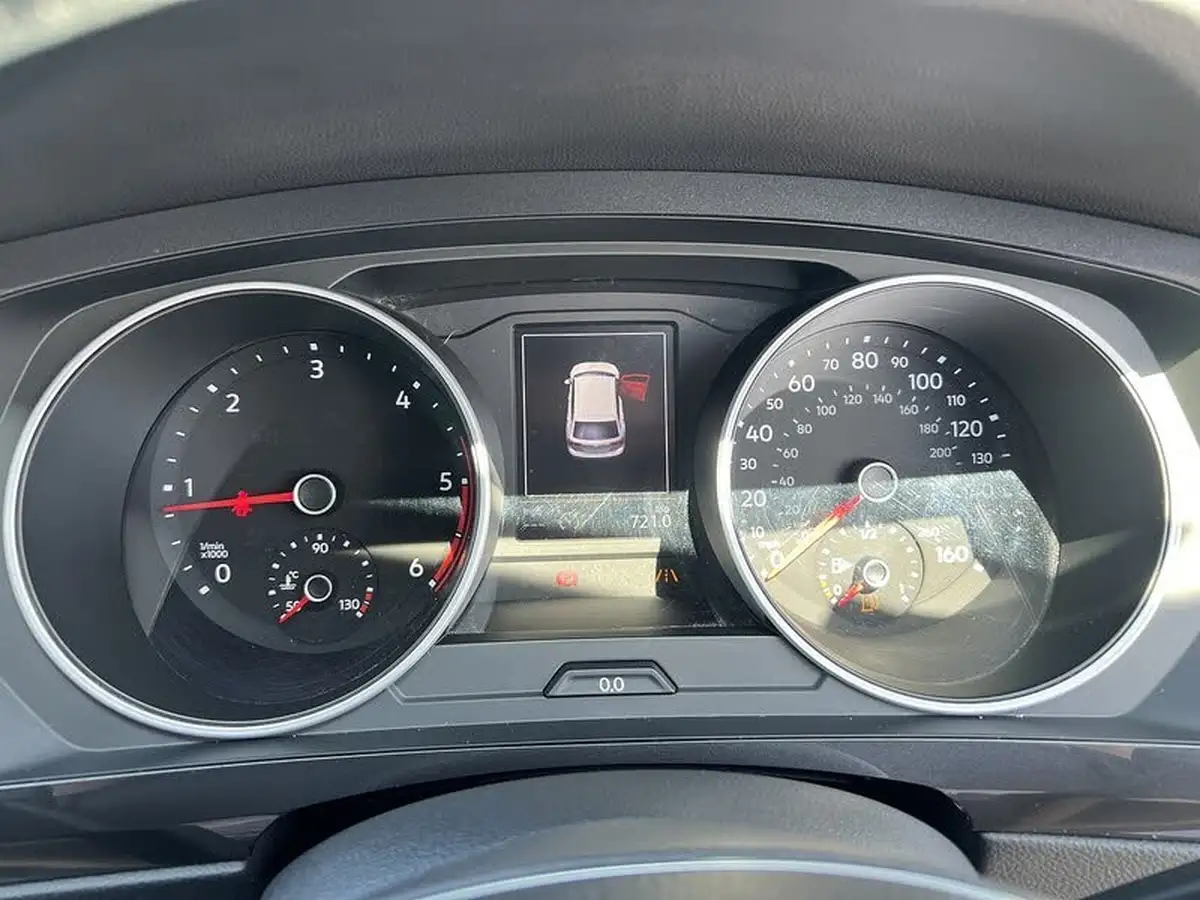 2016-volkswagen-tiguan-20tdi-se-150ps-bmt-big-34