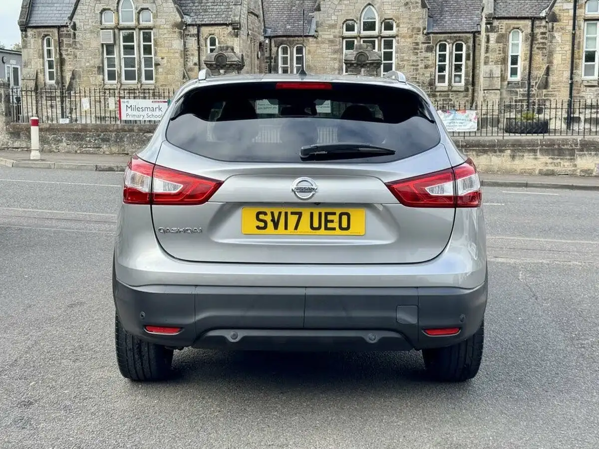 2017-nissan-qashqai-16dci-tekna-big-21