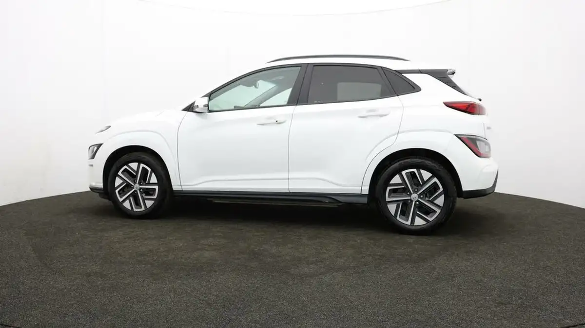 2022-hyundai-kona-e-premium-204ps-64kwh-7kw-obc-big-70