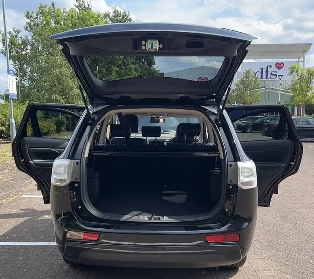 2015-mitsubishi-outlander-20-gx3h-phev-5st-big-13