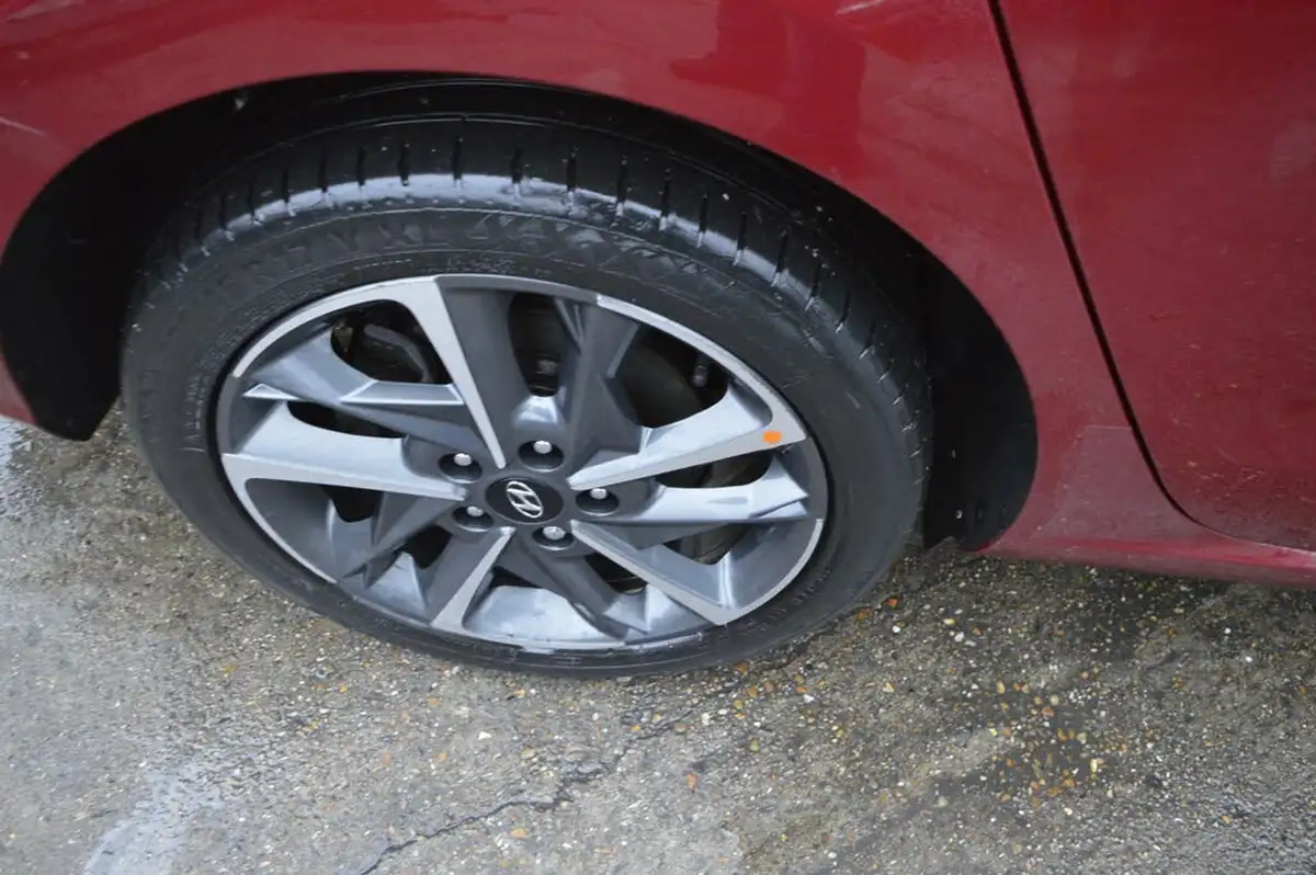 2021-hyundai-i30-10-t-gdi-premium-48v-tourer-dct-big-21