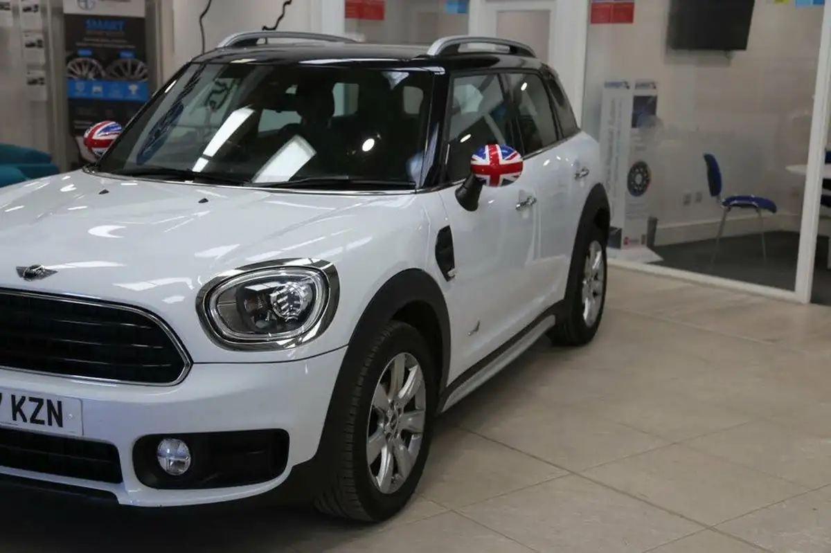2017-mini-countryman-20td-cooper-d-ss-all4-big-36