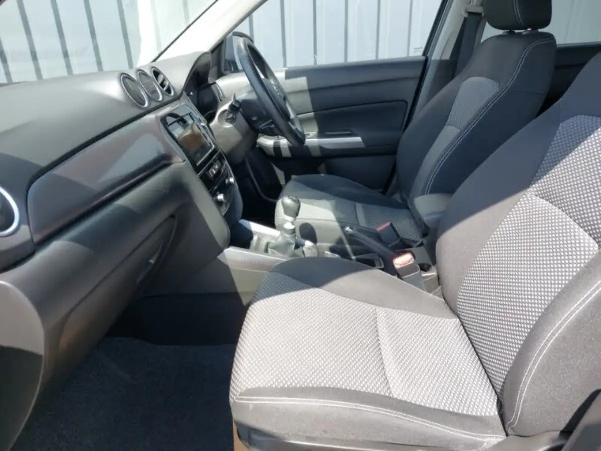2020-suzuki-vitara-14-boosterjet-sz-t-129ps-mild-hybrid-big-4