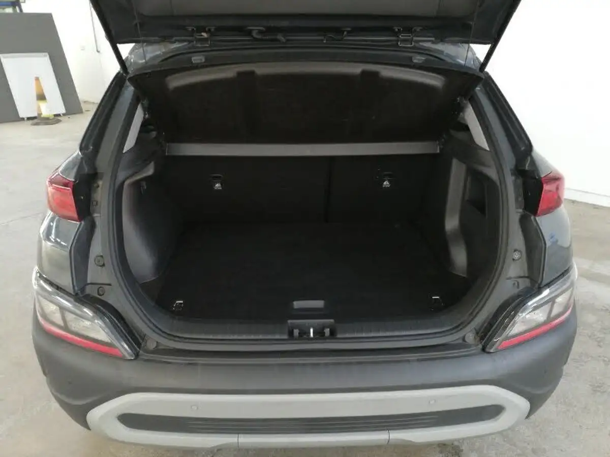 2021-hyundai-kona-16-gdi-se-connect-big-7