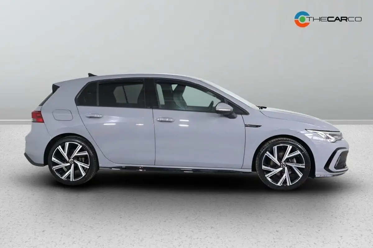 2022-volkswagen-golf-15-etsi-r-line-150ps-hatchback-big-9