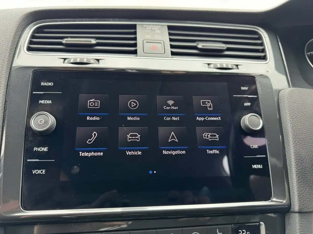 2020-volkswagen-golf-15-tsi-match-edition-150ps-hatchback-big-67