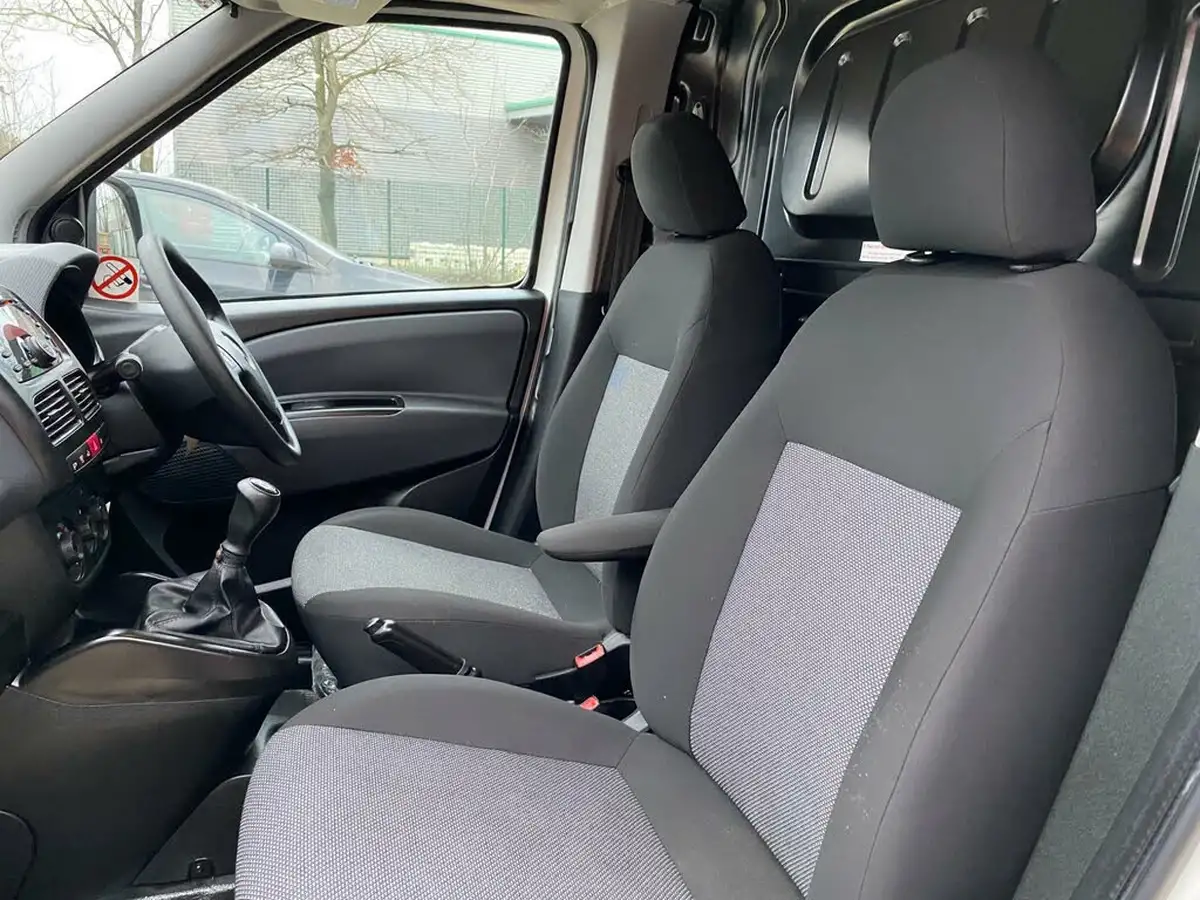 2015-fiat-doblo-cargo-13td-v-l1-refrigerated-van-big-53