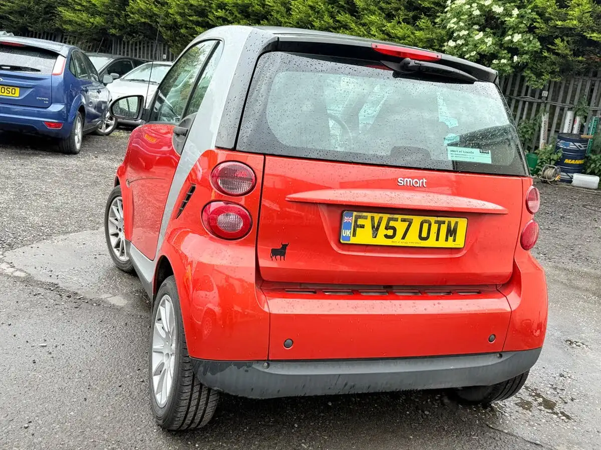 2007-smart-fortwo-10-passion-71bhp-coupe-big-6