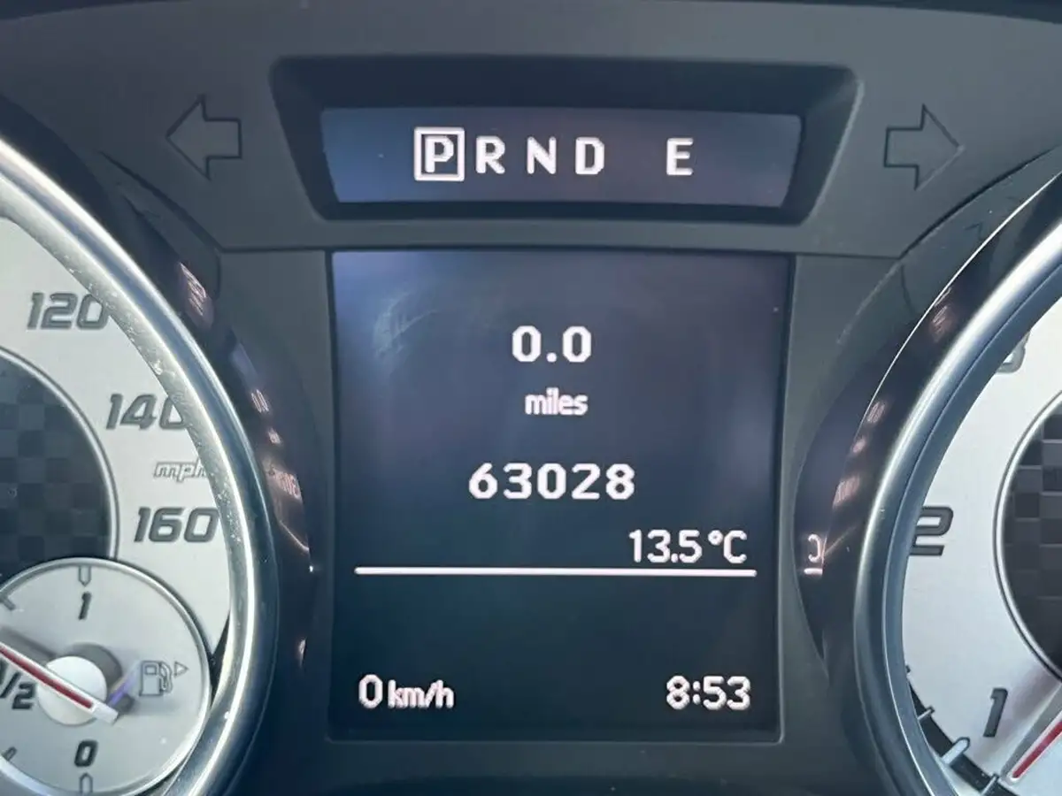 2015-mercedes-benz-slk-21td-slk250d-amg-sport-big-24