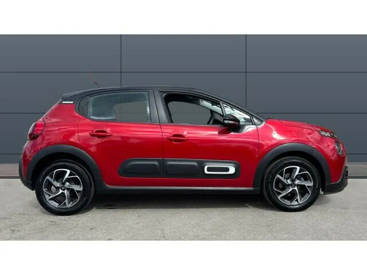 2021-citroen-c3-12-puretech-shine-83ps-big-4