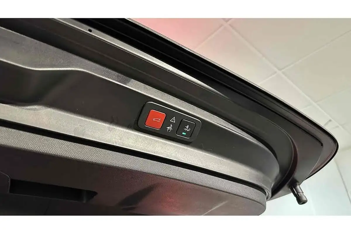 2022-peugeot-5008-suv-12-puretech-gt-premium-big-64