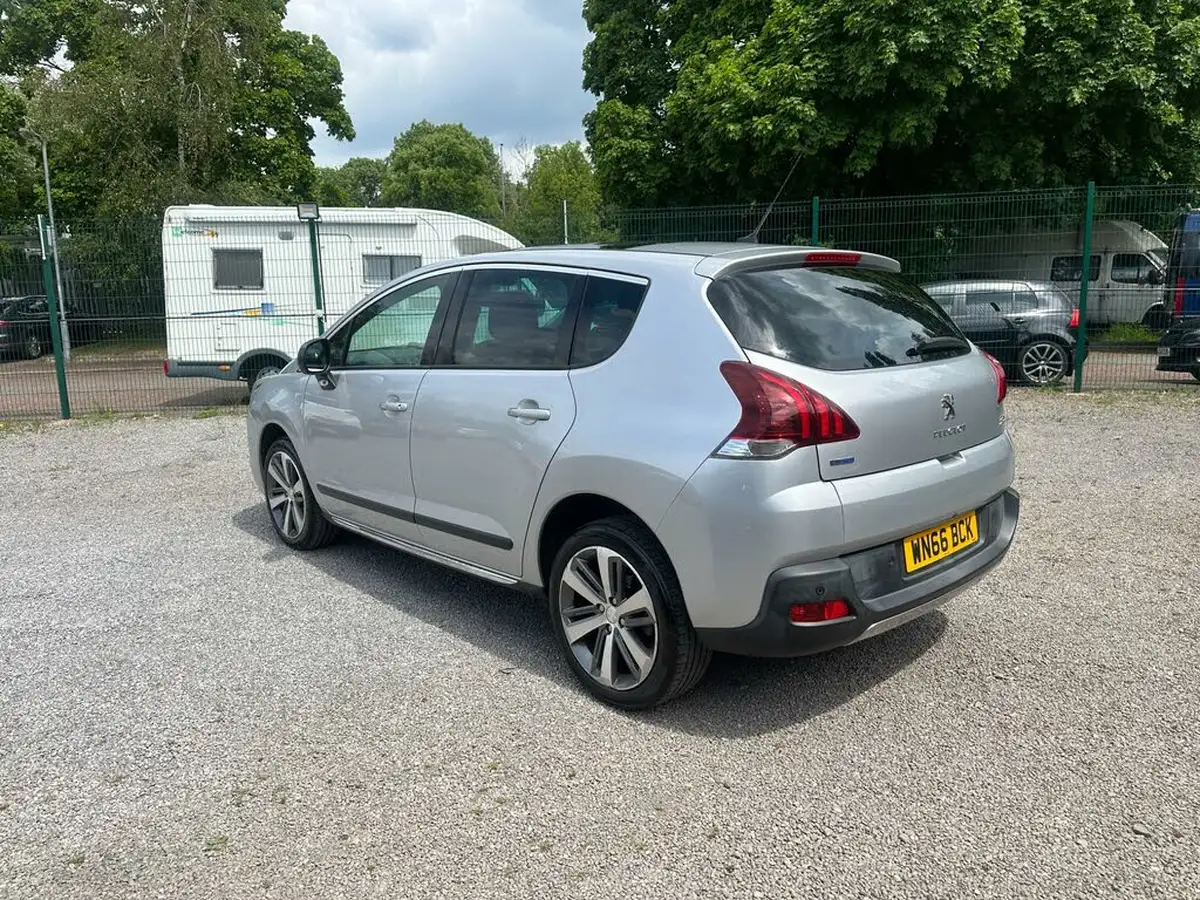 2016-peugeot-3008-crossover-16bluehdi-allure-auto-big-8