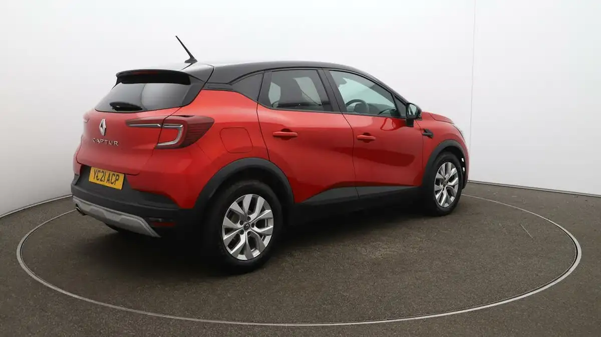 2021-renault-captur-13-tce-iconic-140ps-big-52
