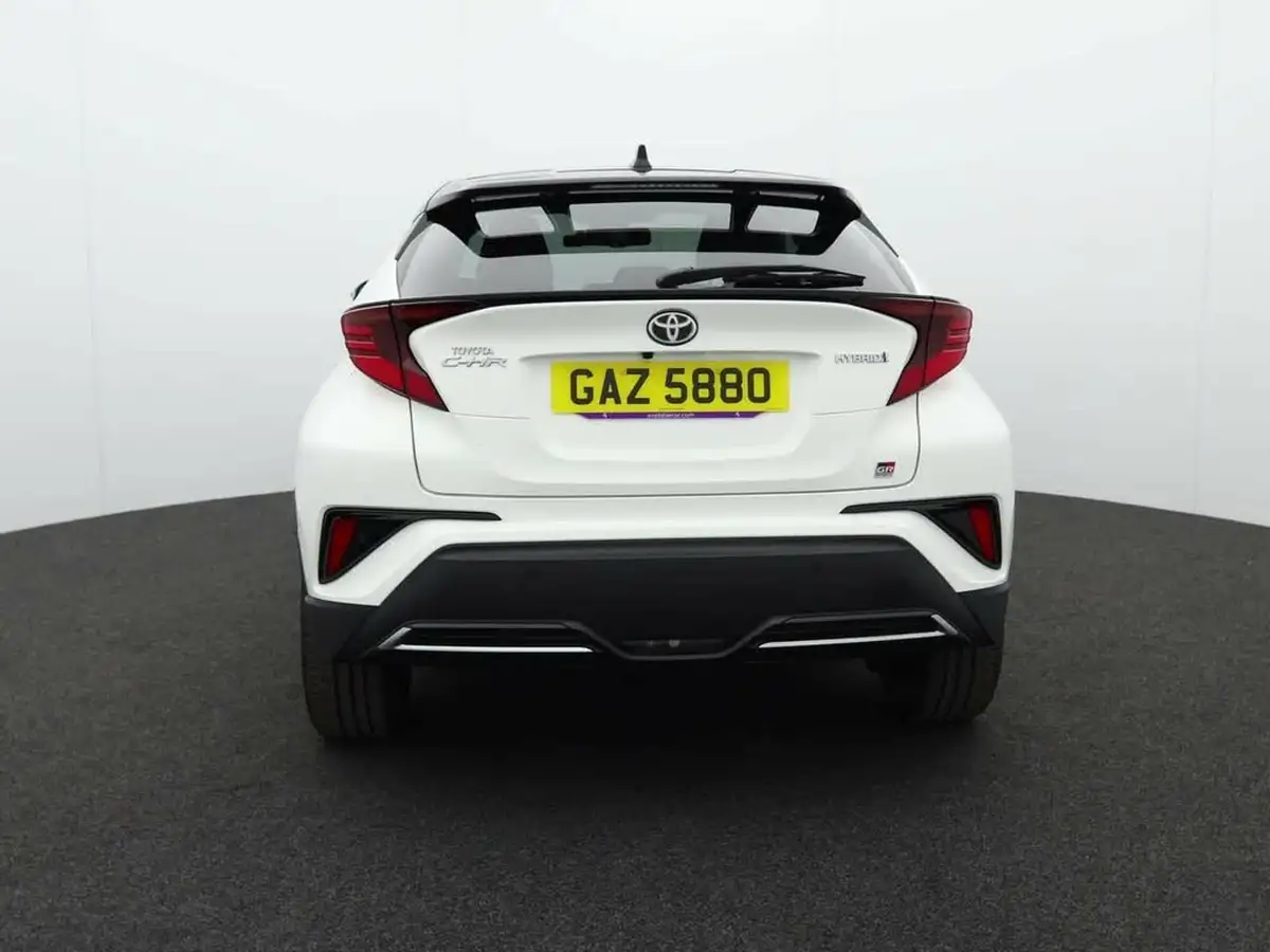 2023-toyota-c-hr-20-vvt-i-gr-sport-181bhp-big-3