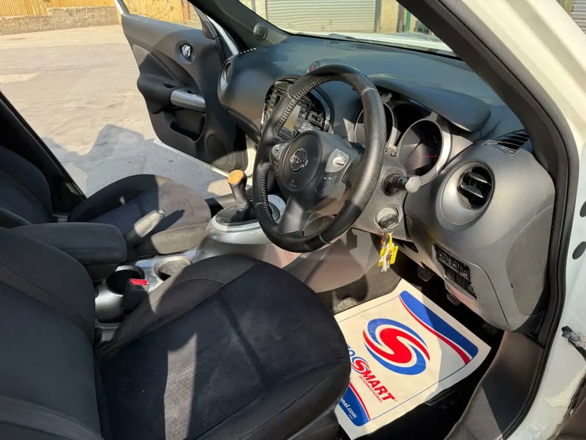 2013-nissan-juke-16-acenta-premium-big-8