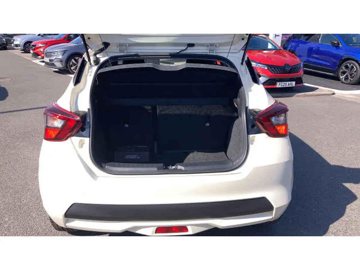 2021-nissan-micra-10-ig-t-acenta-big-3