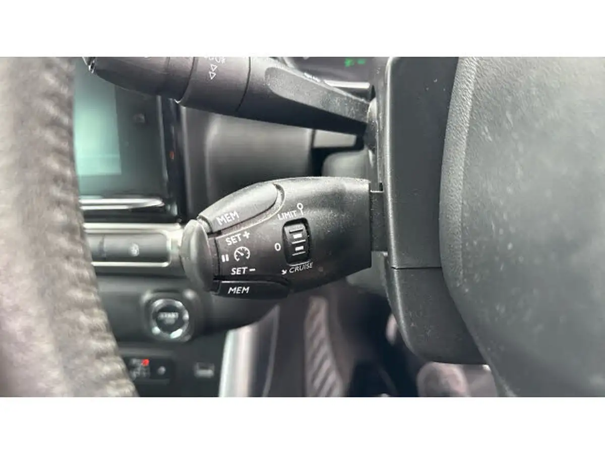 2018-citroen-c3-aircross-12-puretech-flair-110ps-ss-eat6-big-24