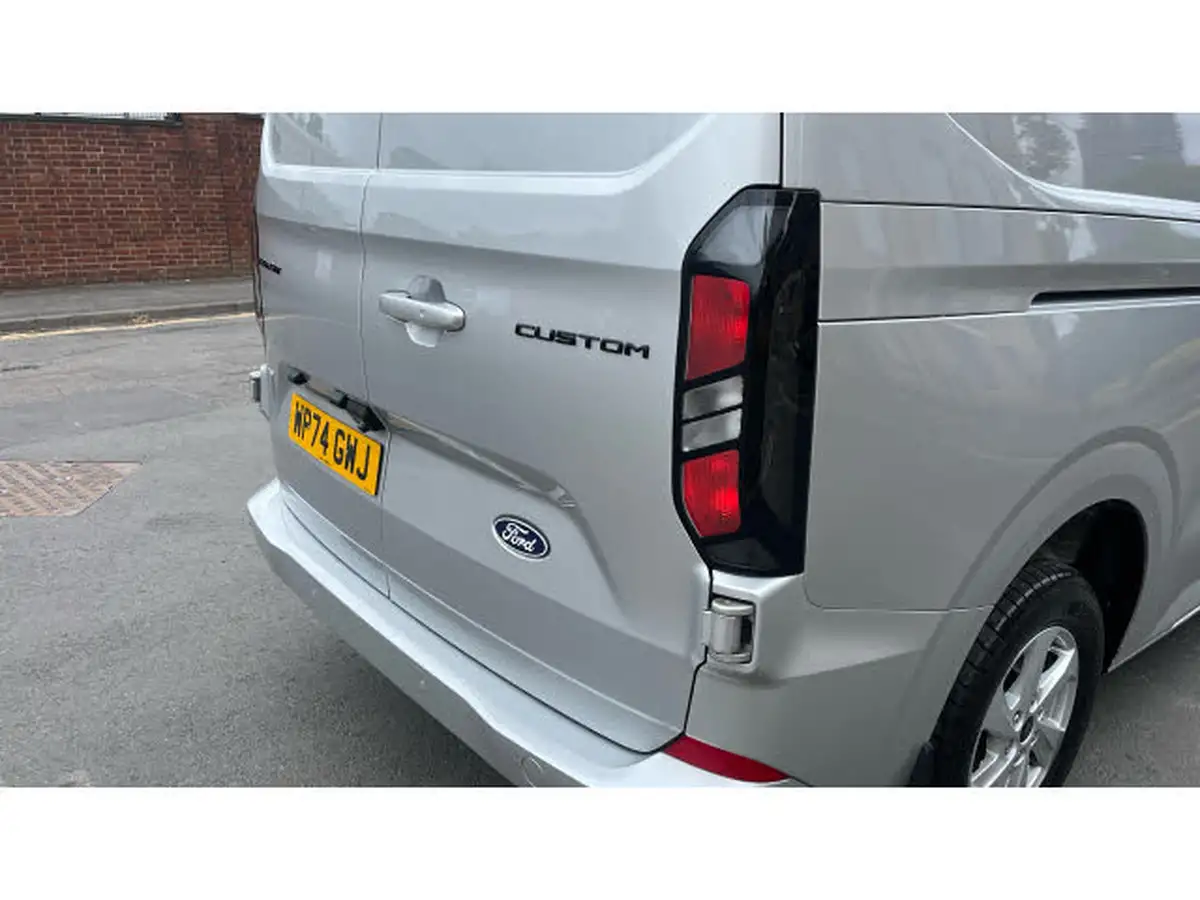 2024-ford-transit-custom-20tdci-300-l2h1-limited-136pseu6e-double-cab-in-van-1997cc-auto-big-36