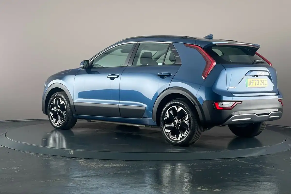 2023-kia-e-niro-ev-2-64-big-37