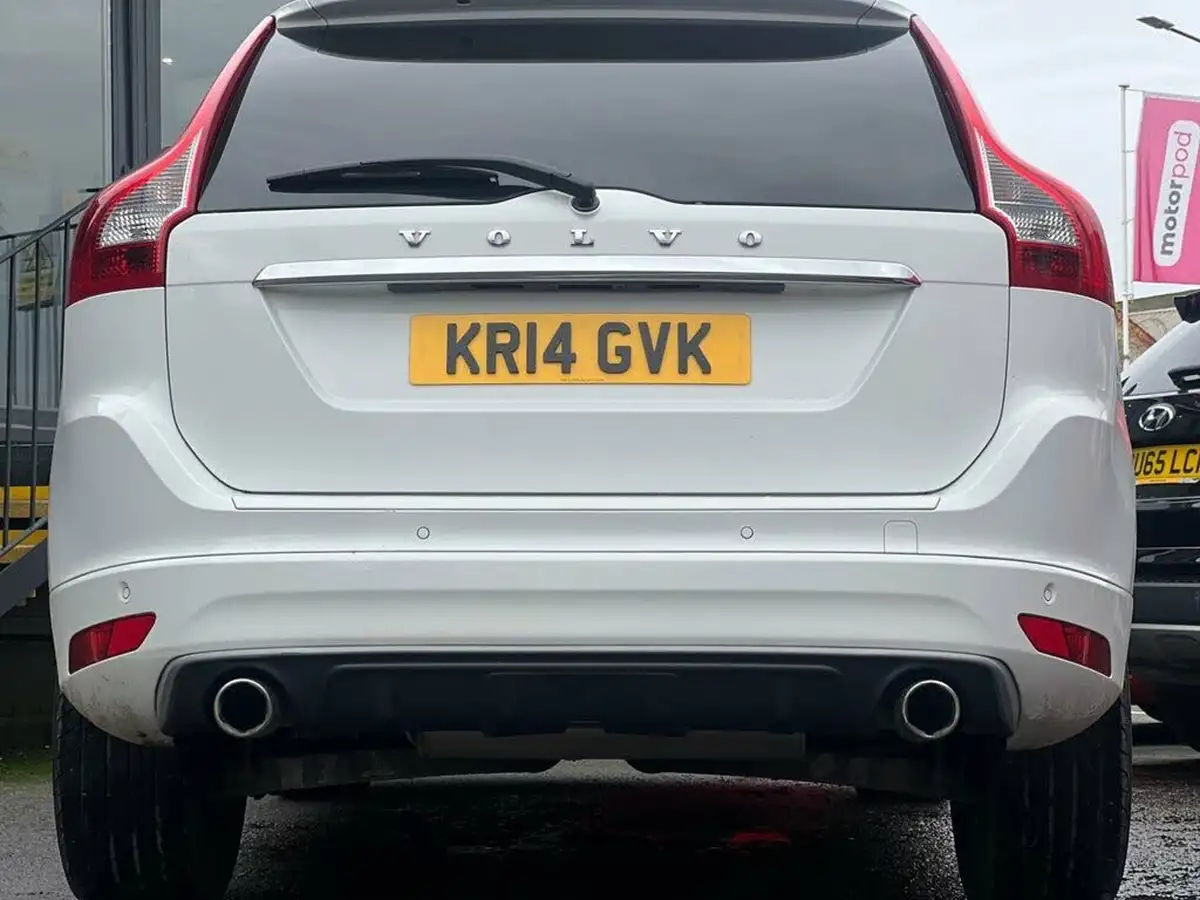 2014-volvo-xc60-24td-d4-r-design-lux-181bhp-nav-geartronic-big-6