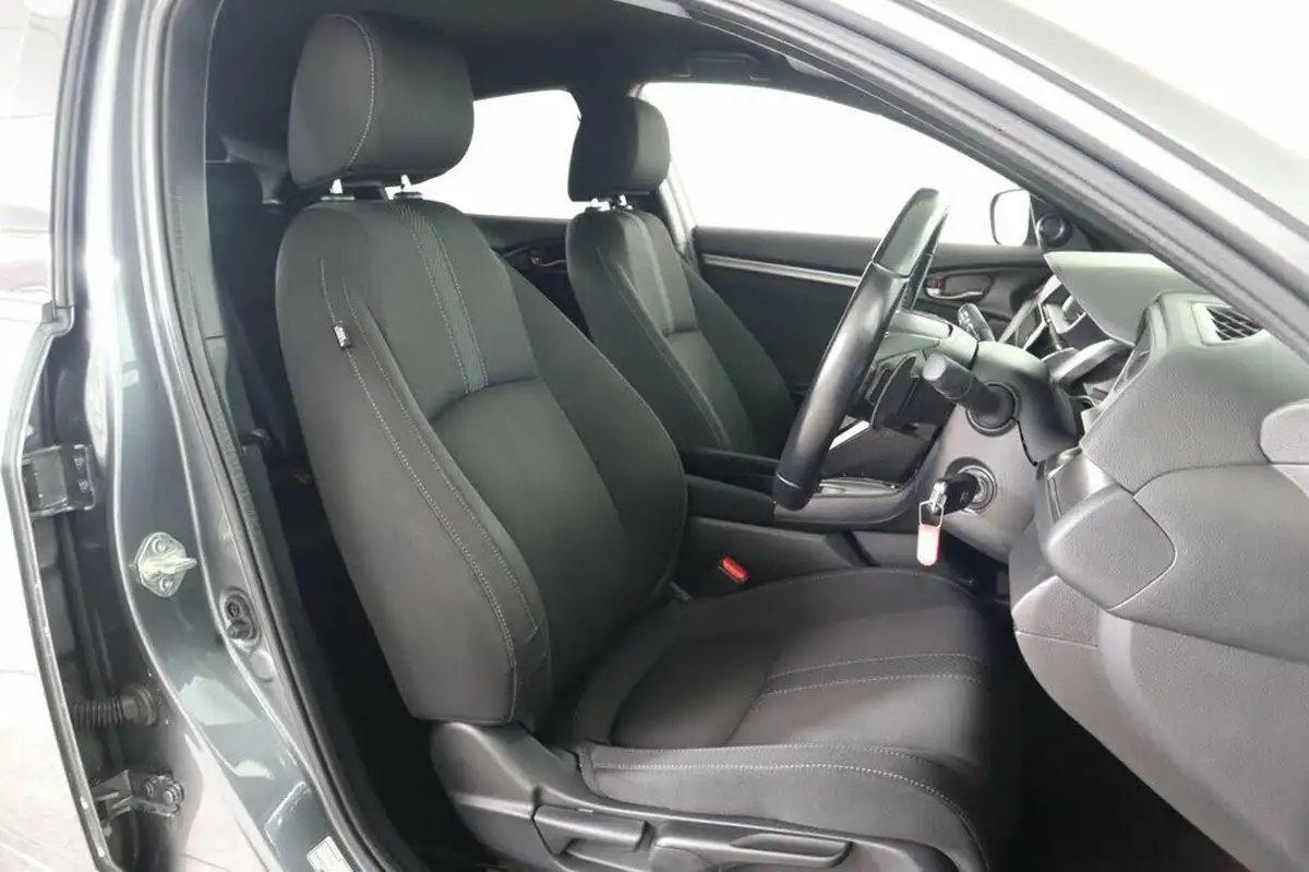 2018-honda-civic-10-vtec-turbo-sr-126ps-hatchback-5d-cvt-big-14