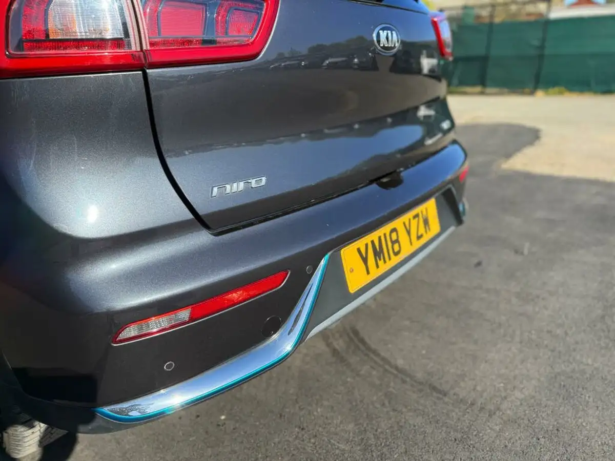 2018-kia-niro-16-gdi-3-156-kwh-16in-alloy-big-40