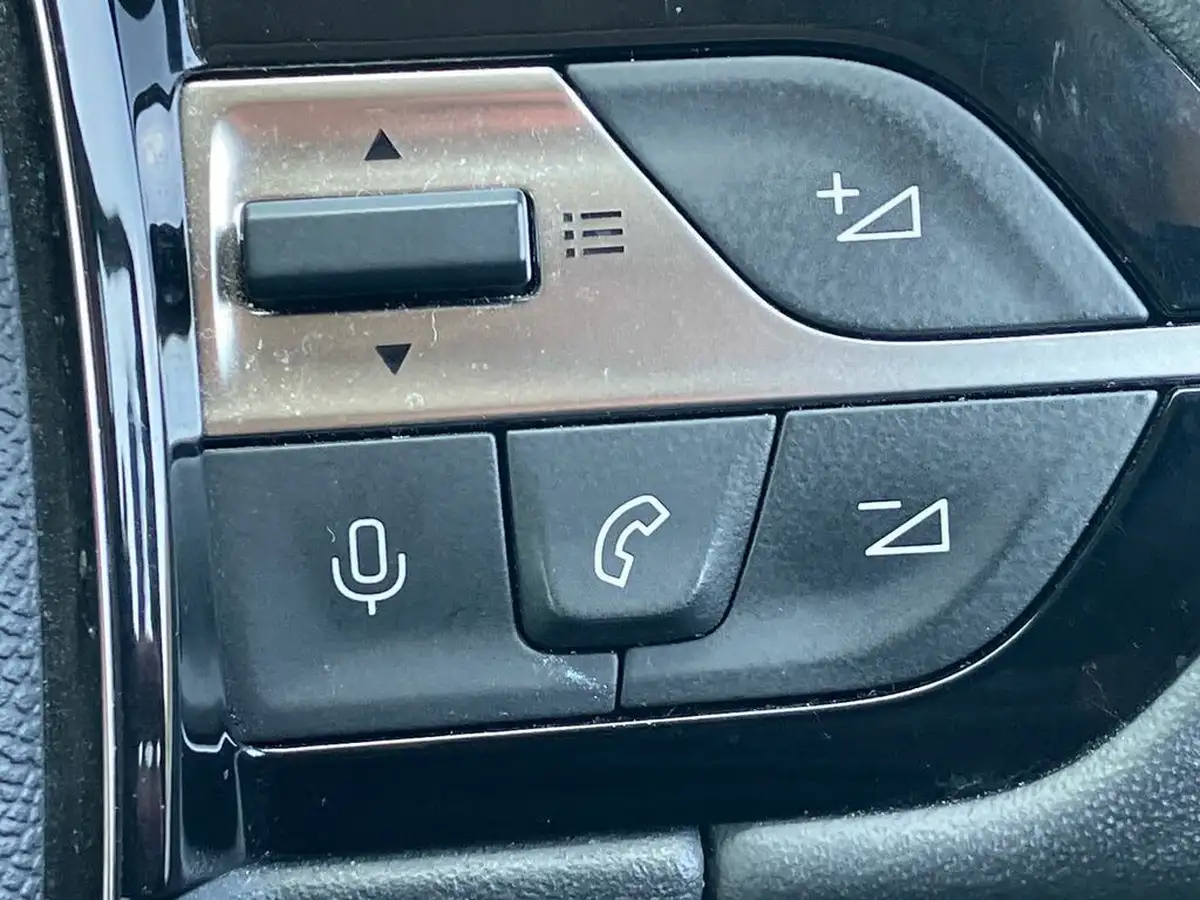 2022-peugeot-308-sw-12-puretech-allure-premium-station-wagon-eat8-big-44