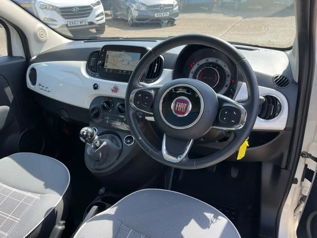 2018-fiat-500-12-lounge-big-16